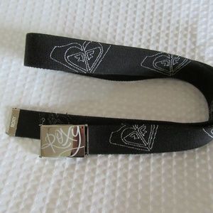 Belt Roxy Size - small-   LAST PRICE